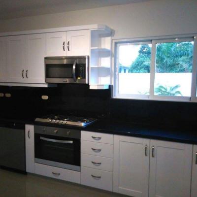 16. Kitchen 02