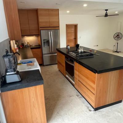 43. Kitchen 01