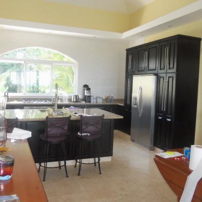 15. Kitchen 01